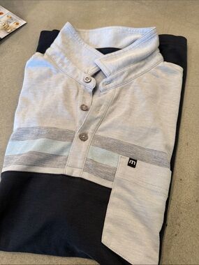 Travis Mathew Light Blue & Navy Zip-Up Henley Sweater